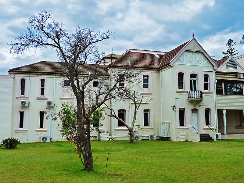 Painters in Dolls Point